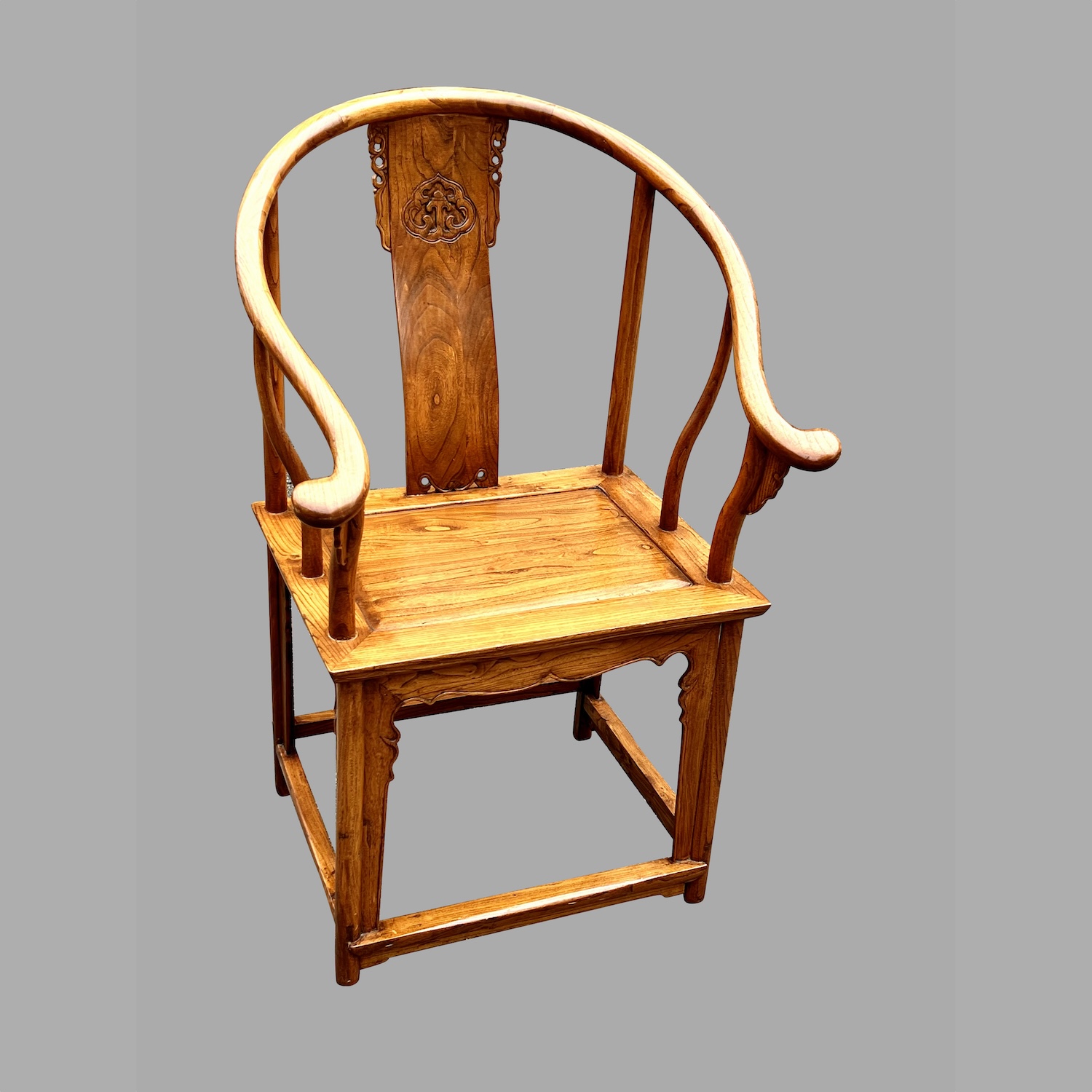chinese-horseshoe-chair-f724-3