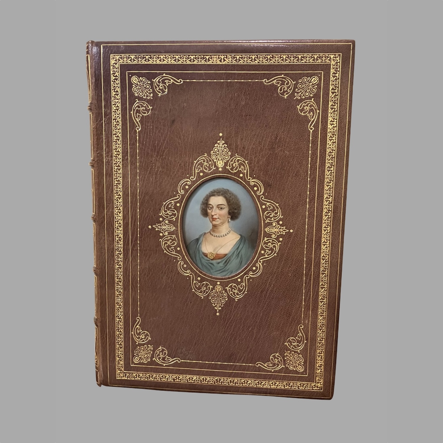 fine-gilt-tooled-cosway-binding-bayntun-bath-portrait-miniatures-b1224-6